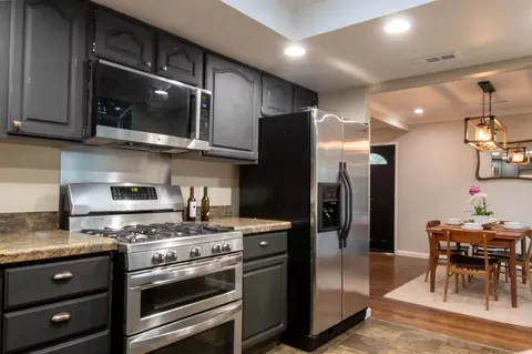 Kitchen - 1107 Rosita Rd, Pacifica, CA 94044 photo 2 of 4