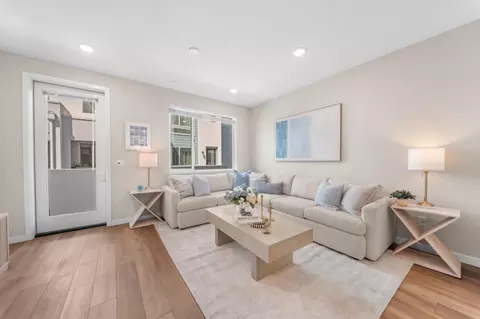 Living - 709 Fruit Ranch Loop, San Jose, CA 95133 photo 2 of 2