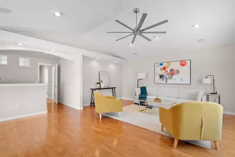 Living - 9412 Saddler Dr, Gilroy, CA 95020 photo 6 of 7