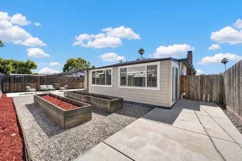 Exterior - 299 Corning Ave, Milpitas, CA 95035 photo 4 of 6