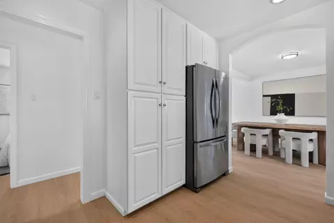 Entry Way - 299 Corning Ave, Milpitas, CA 95035 photo 1 of 2