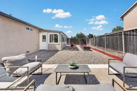 Exterior - 299 Corning Ave, Milpitas, CA 95035 photo 5 of 6