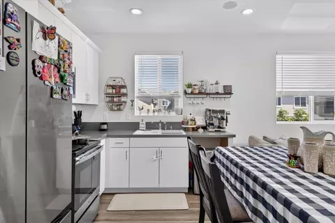 Kitchen - 846 Mora Cir, Soledad, CA 93960 photo 1 of 3