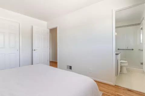 Bedroom - 1152 Dulles Ct, Pacifica, CA 94044 photo 4 of 4