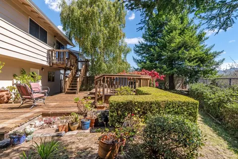 Exterior - 1152 Dulles Ct, Pacifica, CA 94044 photo 7 of 12
