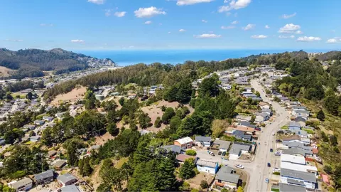 View/Area - 1152 Dulles Ct, Pacifica, CA 94044 photo 5 of 5