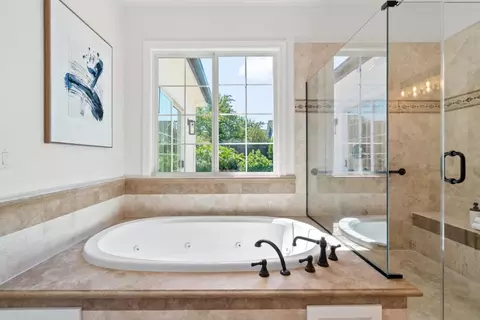 Bath - 18802 Devon Ave, Saratoga, CA 95070 photo 6 of 7
