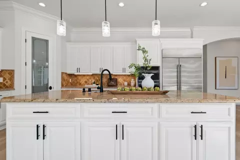 Kitchen - 18802 Devon Ave, Saratoga, CA 95070 photo 4 of 9