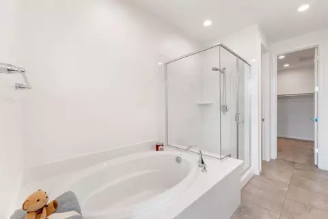Bath - 5699 El Dorado Ln, Dublin, CA 94568 photo 2 of 5