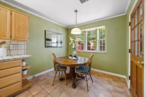 Dining - 3992 Pasadena Dr, San Mateo, CA 94403 photo 2 of 2
