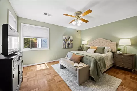 Bedroom - 3992 Pasadena Dr, San Mateo, CA 94403 photo 1 of 2