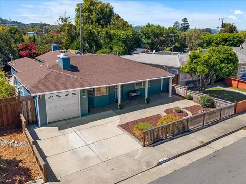View/Area - 3992 Pasadena Dr, San Mateo, CA 94403 photo 2 of 3