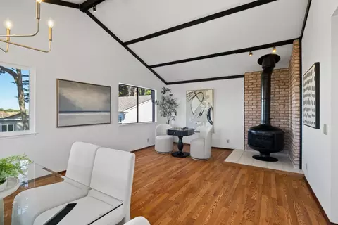 Living - 207 Beverly Pl, Pacifica, CA 94044 photo 1 of 6