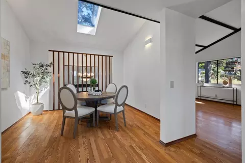 Dining - 207 Beverly Pl, Pacifica, CA 94044 photo 3 of 4