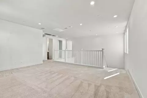 Entry Way - 3218 Jake St, Tracy, CA 95377 photo 4 of 5