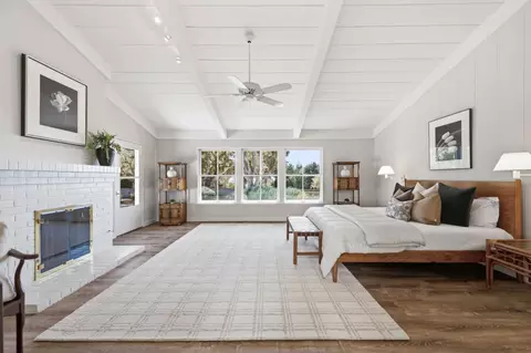 Bedroom - 1651 Crespi Ln, Pebble Beach, CA 93953 photo 1 of 9