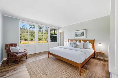 Bedroom - 1651 Crespi Ln, Pebble Beach, CA 93953 photo 4 of 9