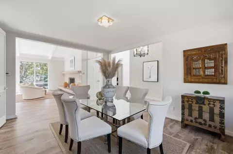 Dining - 1651 Crespi Ln, Pebble Beach, CA 93953 photo 2 of 4