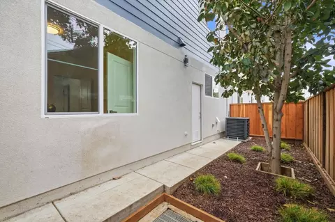 Exterior - 3701 Gettysburg Cmn, Fremont, CA 94538 photo 6 of 10