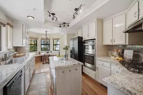 Kitchen - 4439 Esta Ln, Soquel, CA 95073 photo 3 of 7
