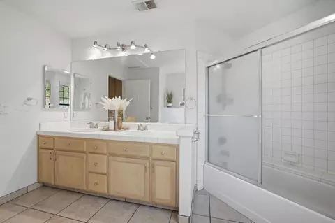 Bath - 4439 Esta Ln, Soquel, CA 95073 photo 3 of 7