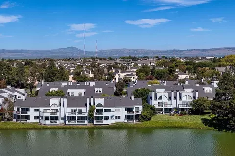 76 Eddystone Ct, Redwood City, CA 94065