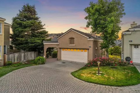 13 Parkgrove Dr, South San Francisco, CA 94080