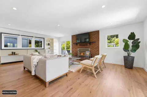 Living - 280 Angelita Ave, Pacifica, CA 94044 photo 11 of 15