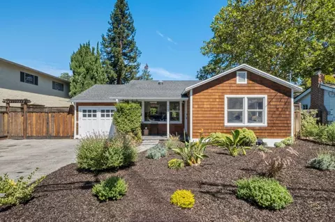 1131 King St, Redwood City, CA 94061