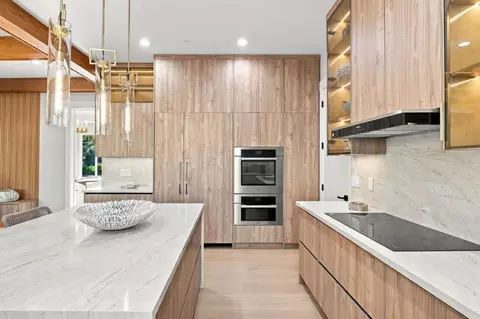 Kitchen - 3373 Beaumont Sq, Mountain View, CA 94040 photo 4 of 5