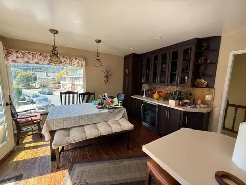 Dining - 1352 Redwood Way, Pacifica, CA 94044 photo 1 of 1