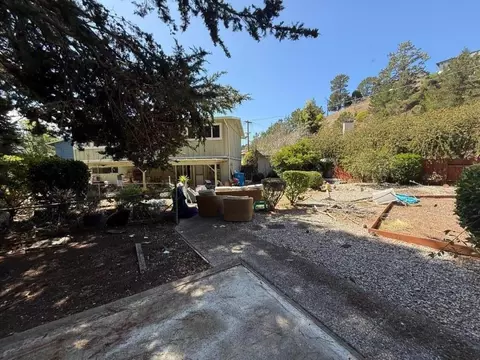 Exterior - 1352 Redwood Way, Pacifica, CA 94044 photo 5 of 12