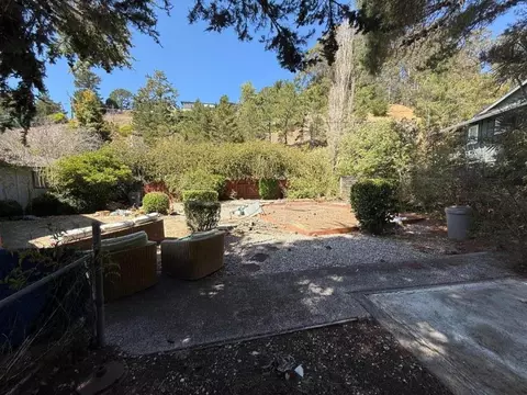 Exterior - 1352 Redwood Way, Pacifica, CA 94044 photo 6 of 12