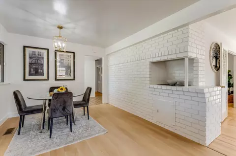 Dining - Kitchener Dr, Sunnyvale, CA 94087 photo 2 of 4