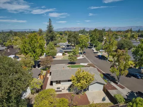 View/Area - Kitchener Dr, Sunnyvale, CA 94087 photo 2 of 8
