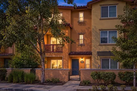 305 Santa Diana Ter, Sunnyvale, CA 94085