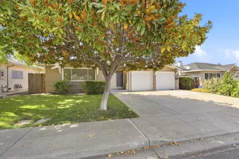 Exterior - 726 Muir Dr, Mountain View, CA 94041 photo 2 of 12