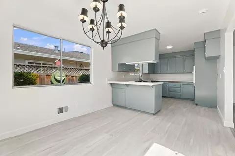 Other - 726 Muir Dr, Mountain View, CA 94041 photo 4 of 12