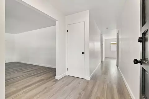 Entry Way - 726 Muir Dr, Mountain View, CA 94041 photo 1 of 5