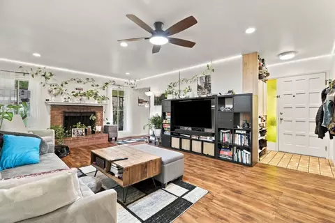Living - 726 Muir Dr, Mountain View, CA 94041 photo 10 of 14