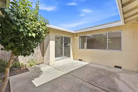 Exterior - 726 Muir Dr, Mountain View, CA 94041 photo 5 of 12