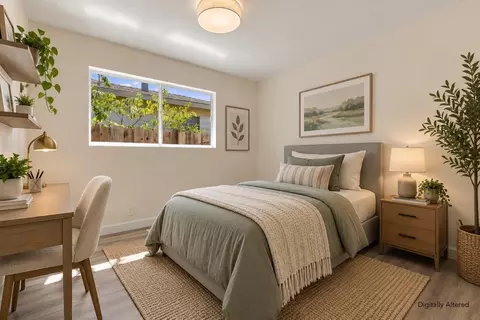 Bedroom - 726 Muir Dr, Mountain View, CA 94041 photo 1 of 13