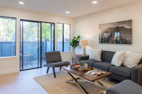 4822 Pine Forest Pl, San Jose, CA 95118