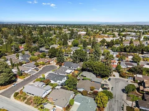 View/Area - 1600 Don Ct, Mountain View, CA 94040 photo 4 of 4