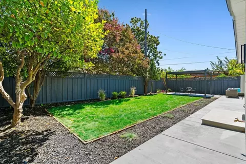 Exterior - 1600 Don Ct, Mountain View, CA 94040 photo 4 of 8