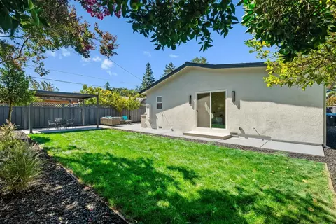 Exterior - 1600 Don Ct, Mountain View, CA 94040 photo 3 of 8