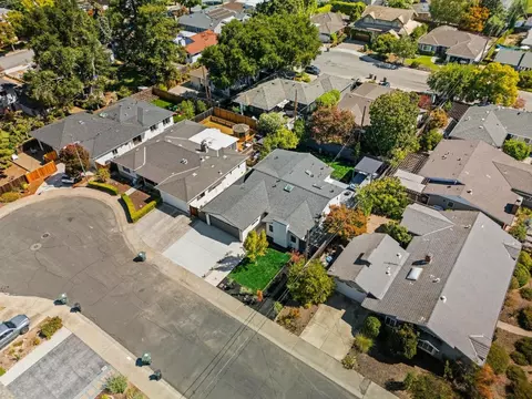 View/Area - 1600 Don Ct, Mountain View, CA 94040 photo 2 of 4