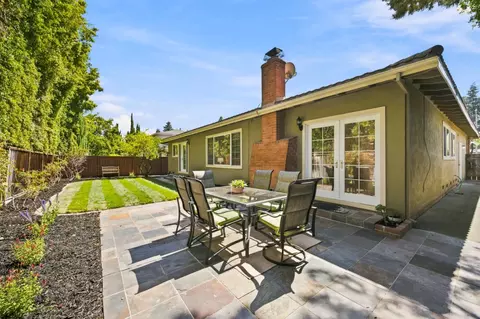 Exterior - 1005 Iris Ave, Sunnyvale, CA 94086 photo 5 of 6