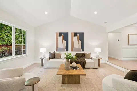 Living - 1005 Iris Ave, Sunnyvale, CA 94086 photo 2 of 7