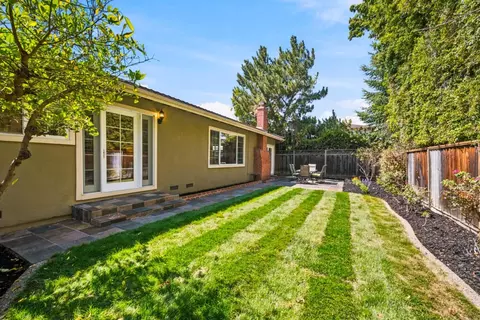Exterior - 1005 Iris Ave, Sunnyvale, CA 94086 photo 3 of 6